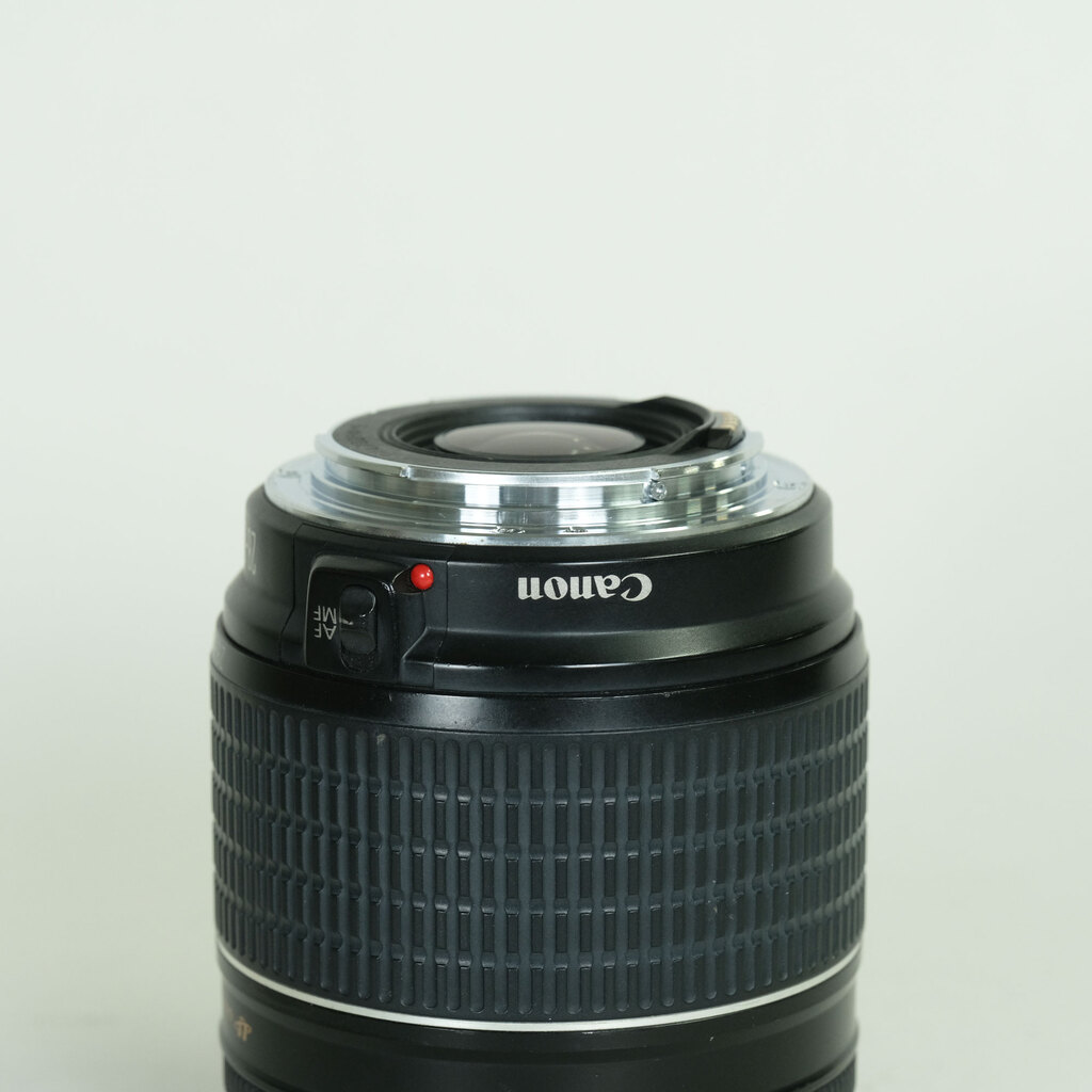 Canon EF28-200mm F3.5-5.6 USM