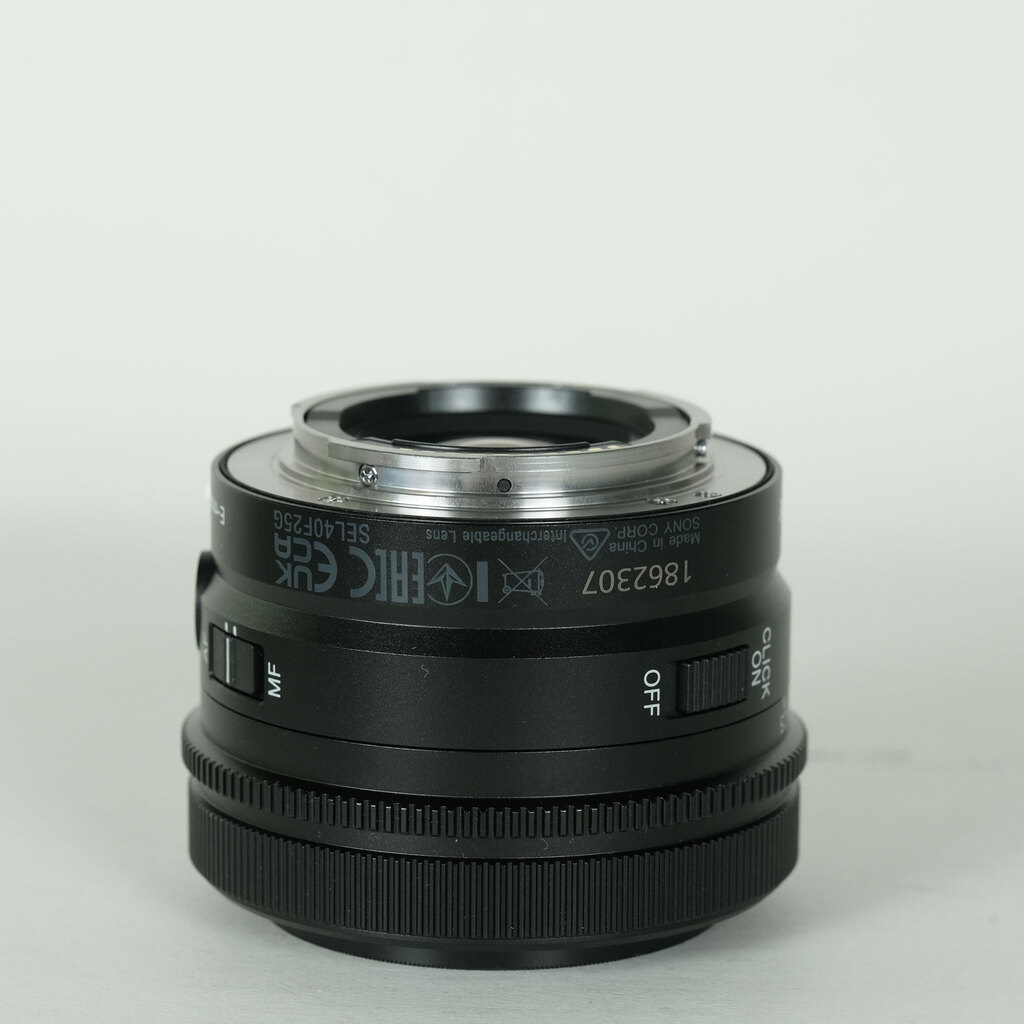 SONY FE 40mm F2.5 G SEL40F25G