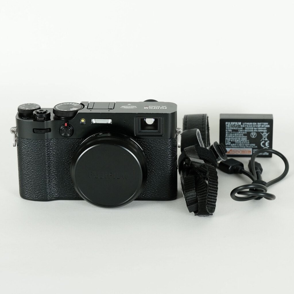 FUJIFILM X100V ブラック
