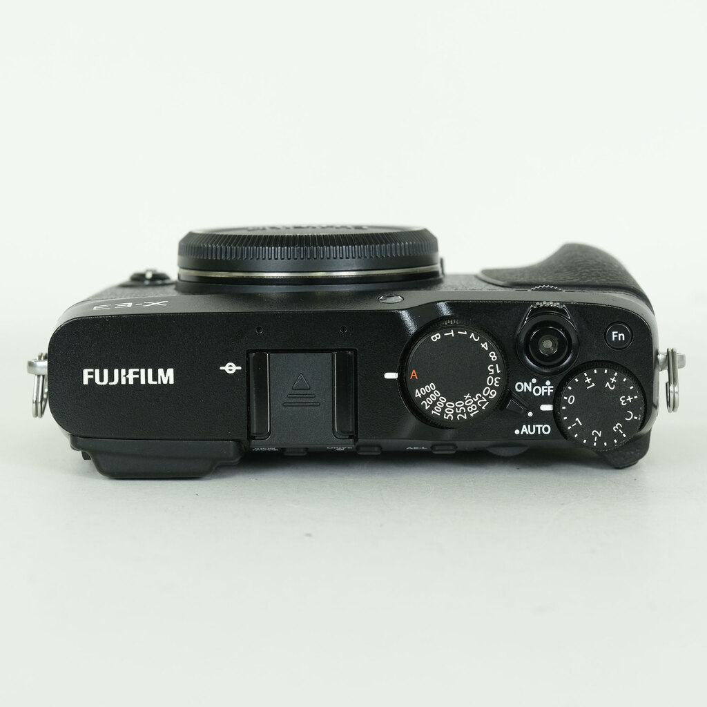 FUJIFILM X-E3