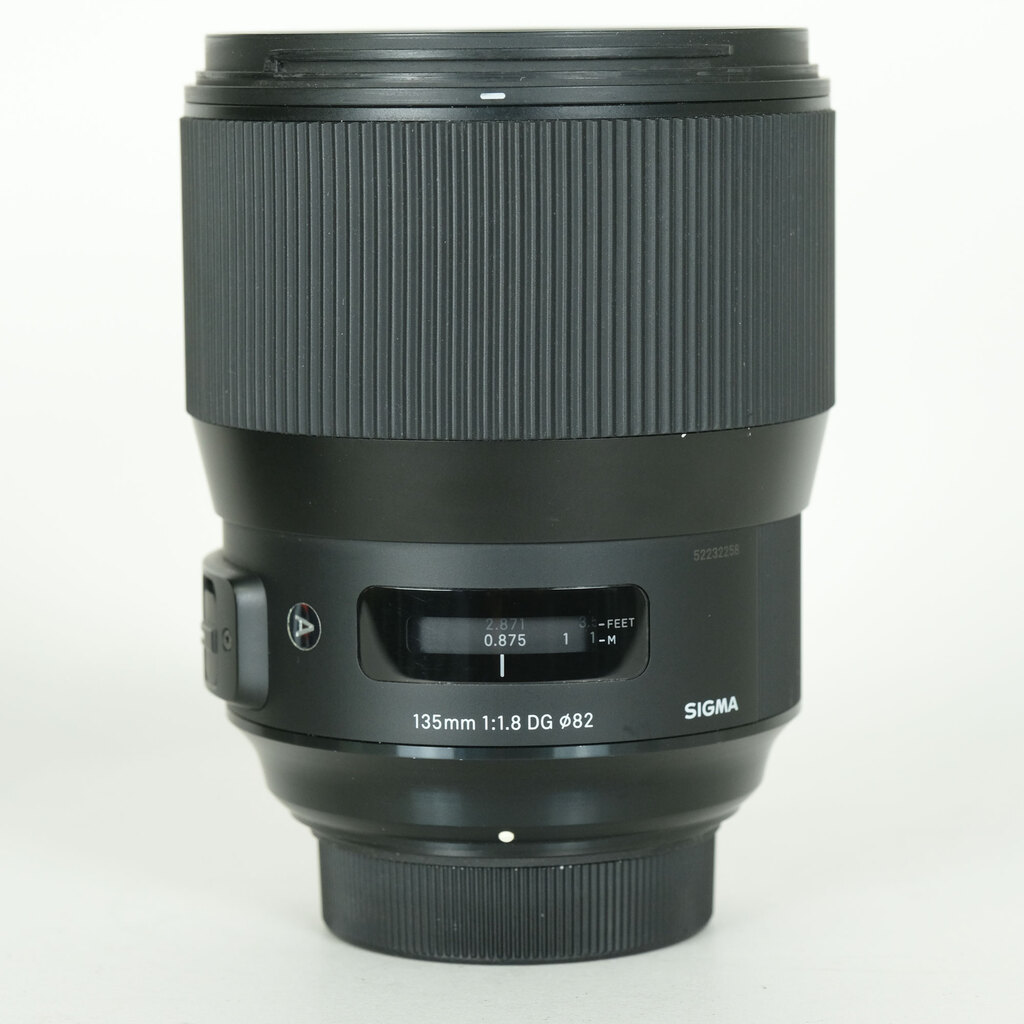 SIGMA 135mm F1.8 DG HSM｜Art [ニコンF用]