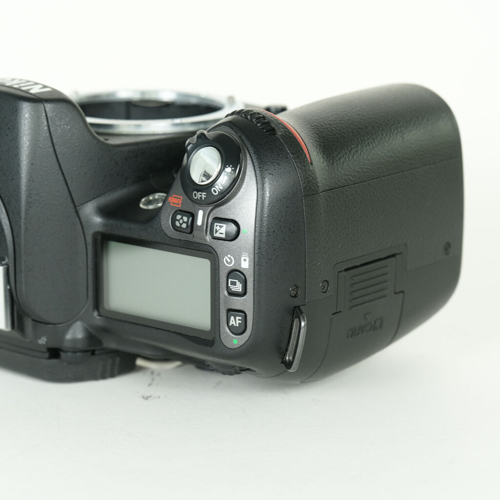 Nikon D80 ボディの出品 | ONE SCENE（ワンシーン）