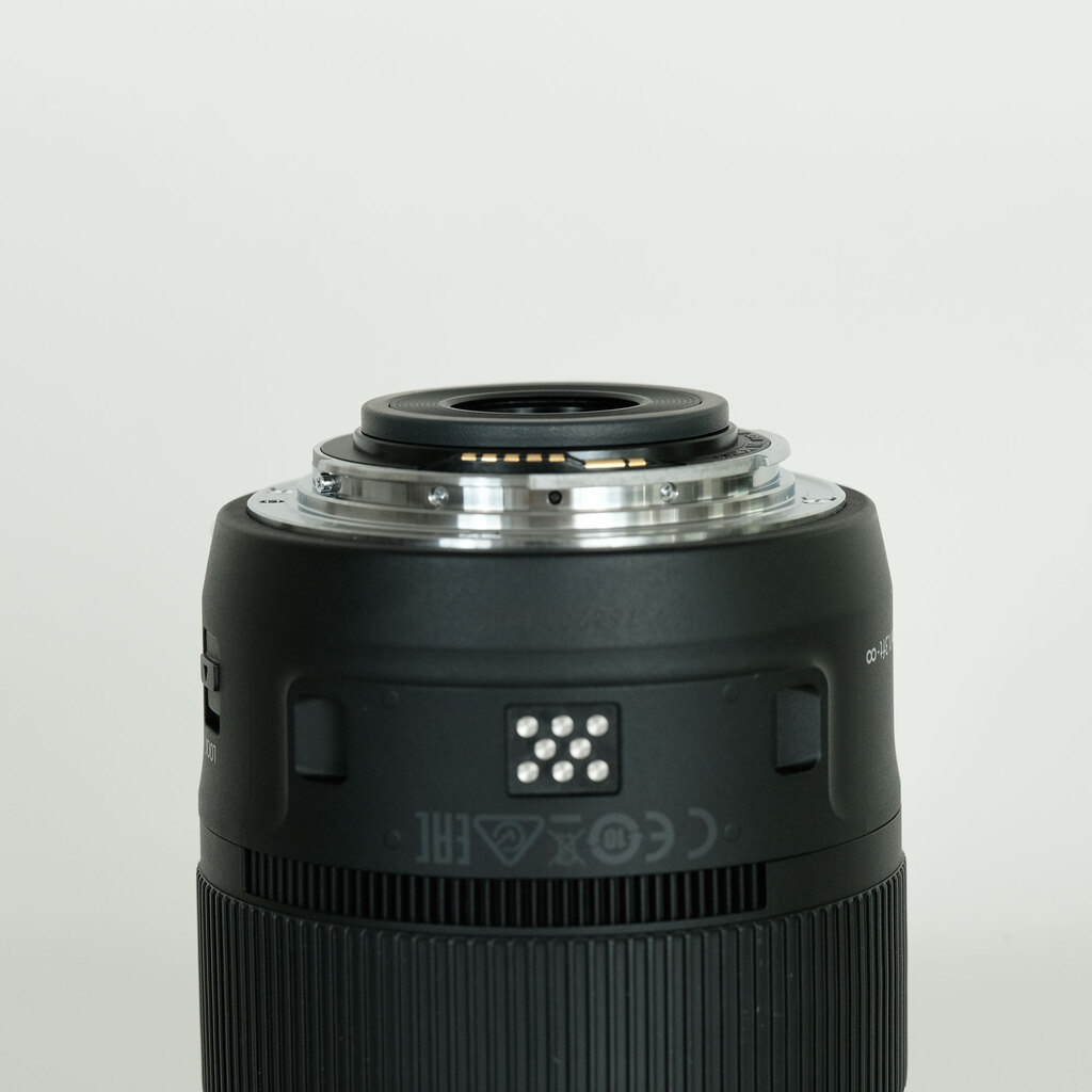 Canon EF-S18-135mm F3.5-5.6 IS USM