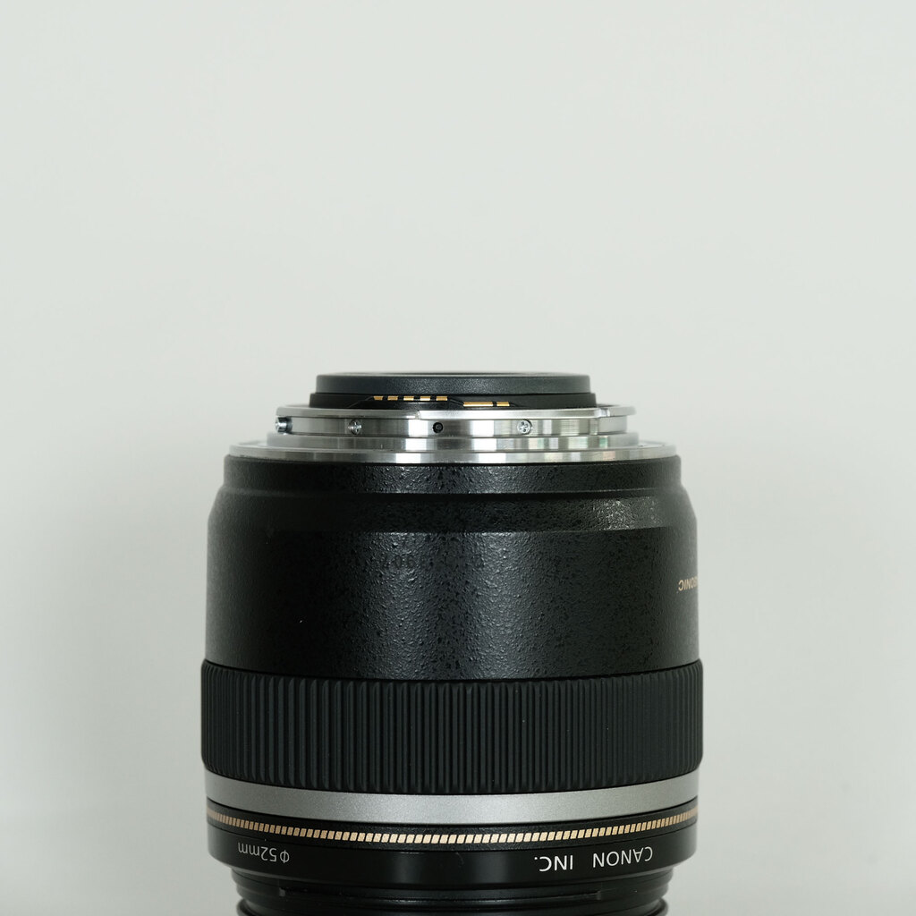 Canon EF-S60mm F2.8 マクロ USM Canon EF-S60mm F2.8 マクロ USM