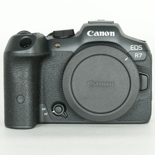 Canon EOS R7