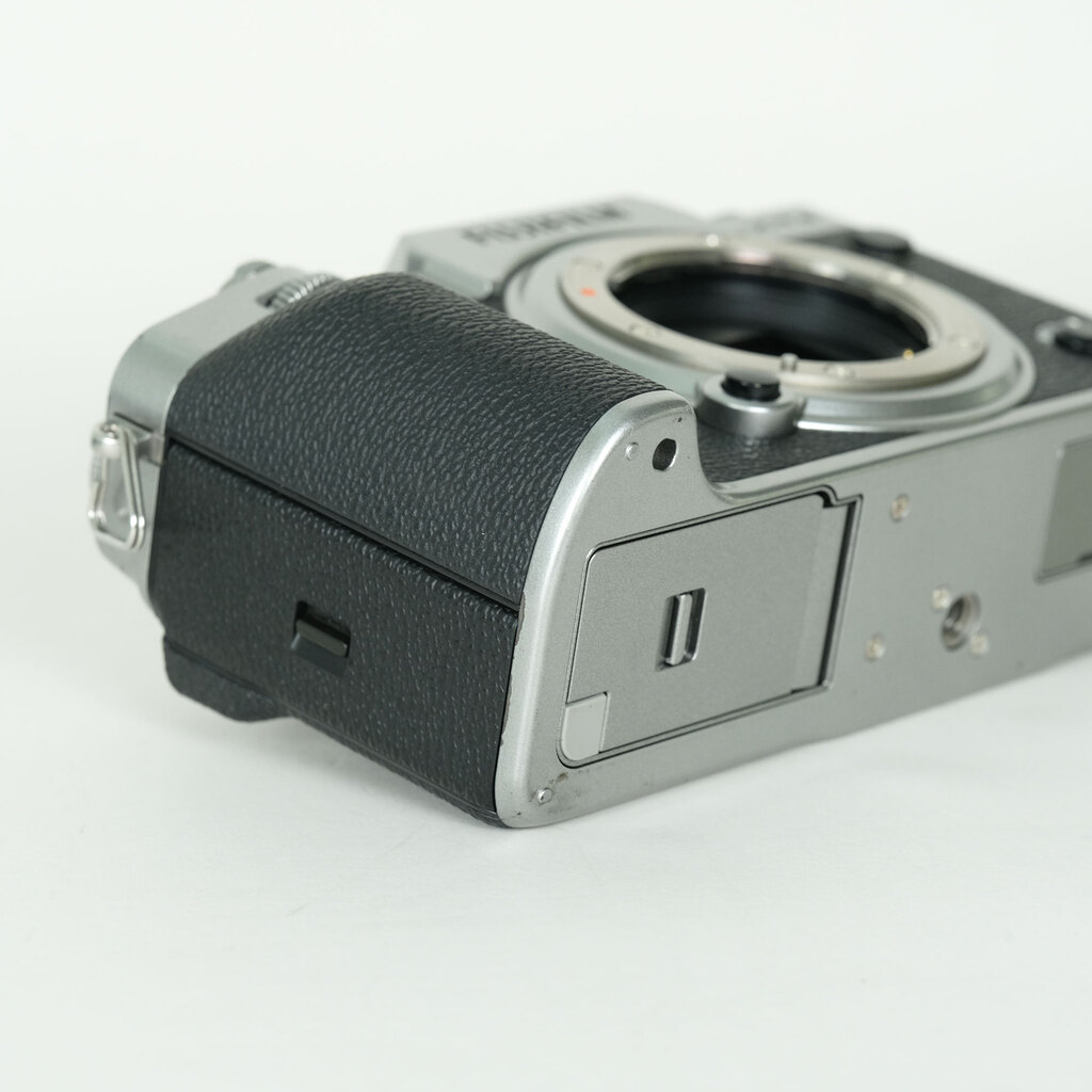 FUJIFILM X-T4の出品 | ONE SCENE（ワンシーン）