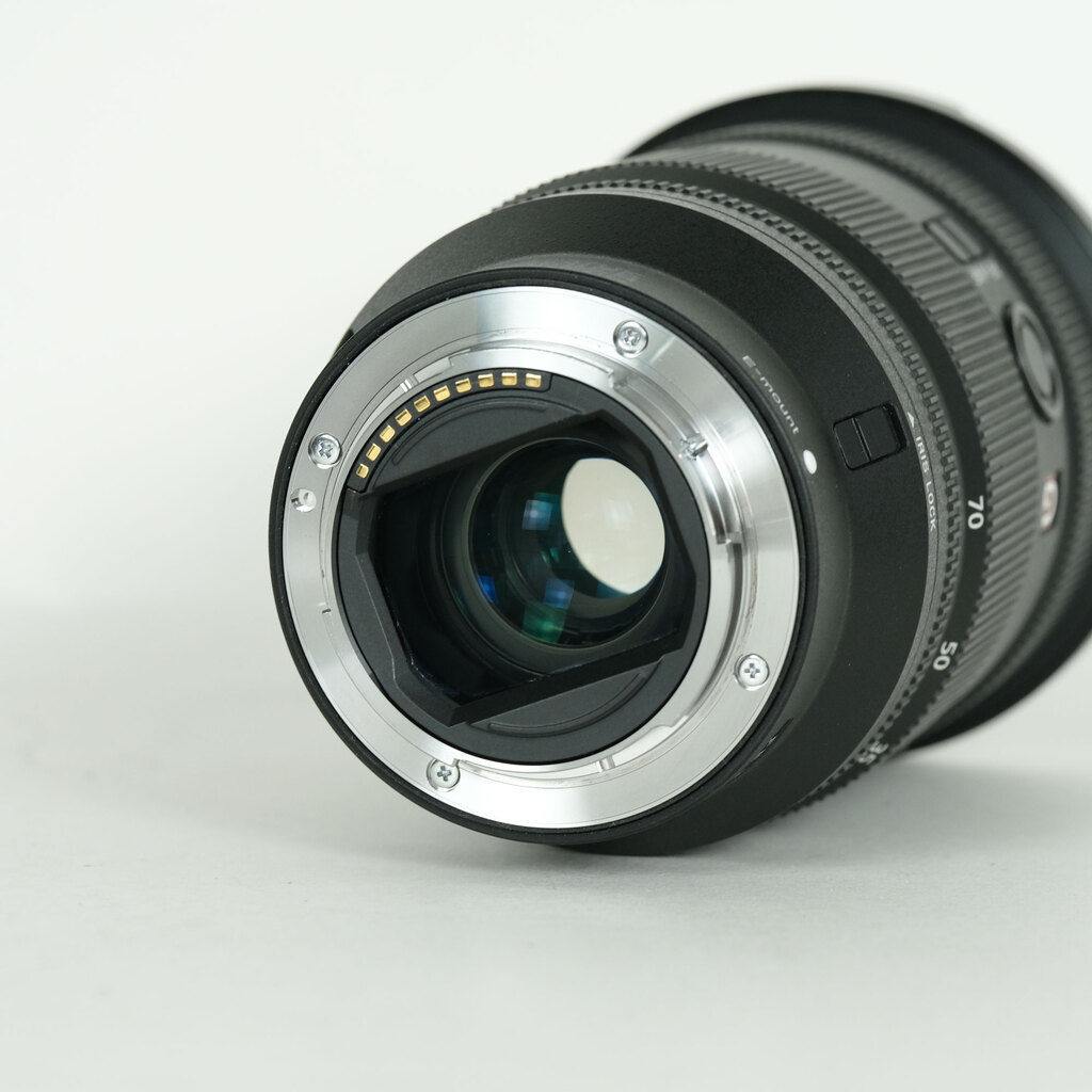 SONY FE 24-70mm F2.8 GM II SEL2470GM2 SONY FE 24-70mm F2.8 GM II SEL2470GM2