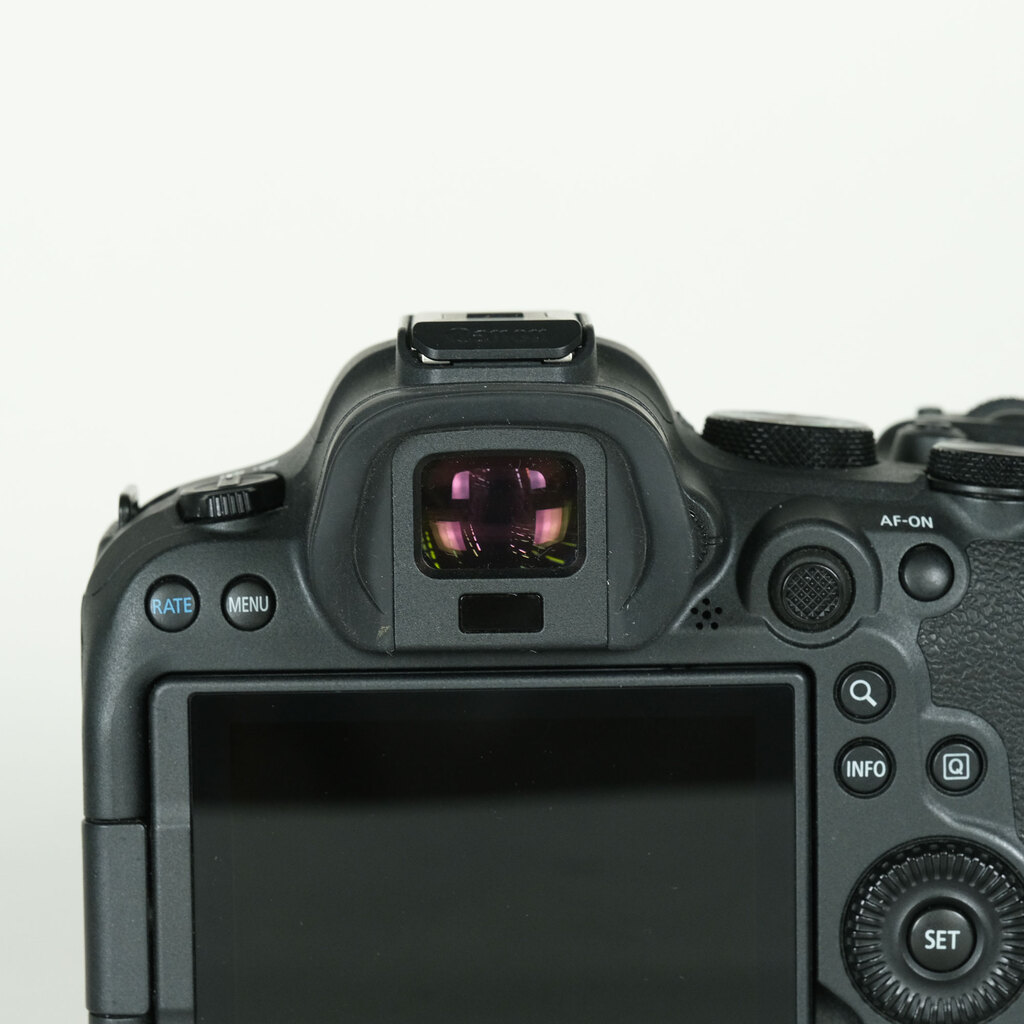 Canon EOS R6 Mark II Canon EOS R6 Mark II
