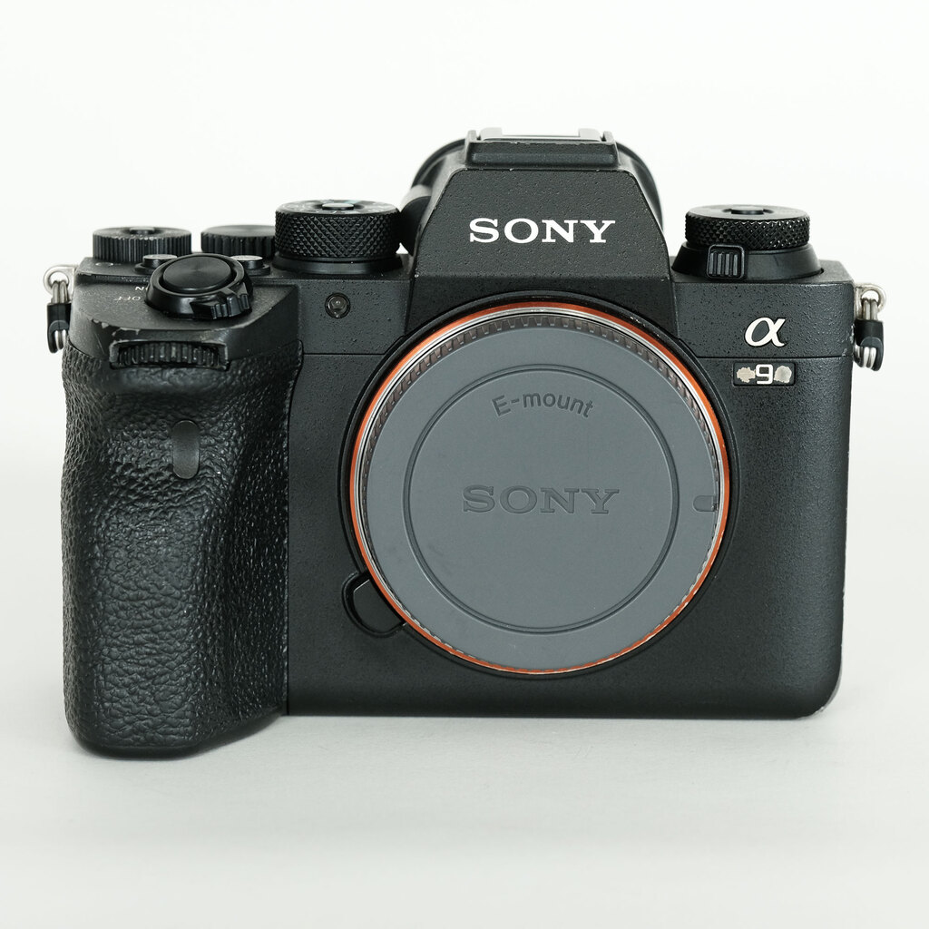 SONY α9 II(ILCE-9M2) SONY α9 II(ILCE-9M2)