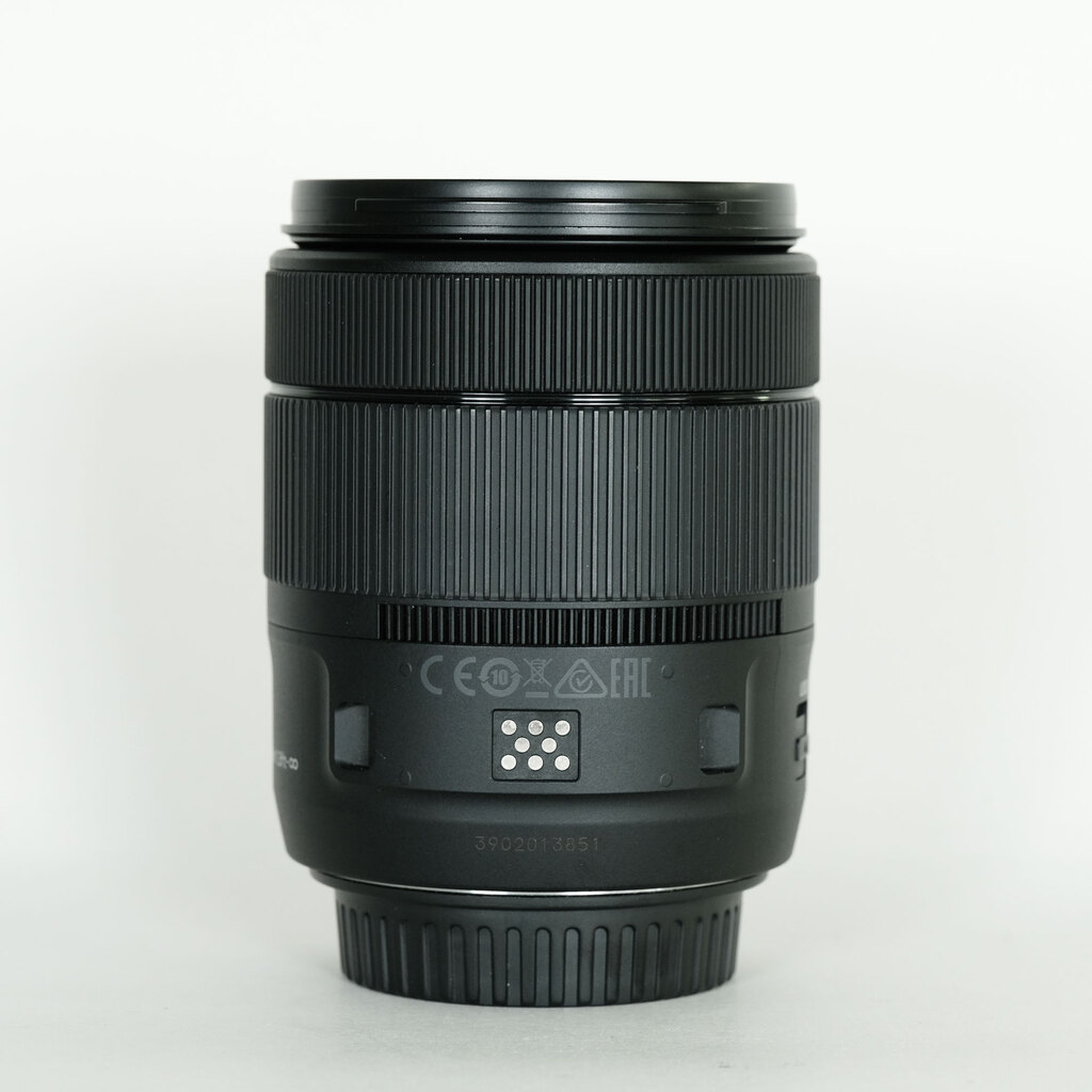 Canon EF-S18-135mm F3.5-5.6 IS USM