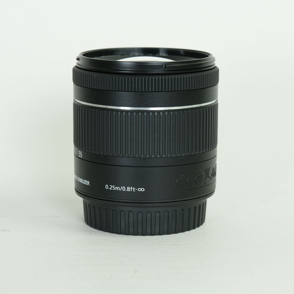 Canon EF-S18-55mm F4-5.6 IS STM