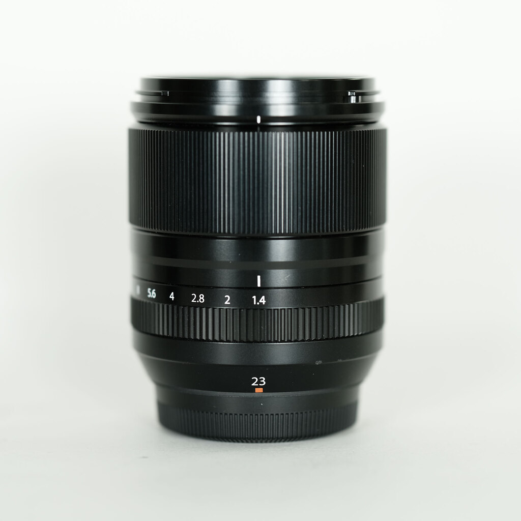 【ほぼ新品】XF23mmF1.4 LM WR メーカー保証書あり カメラレンズ XF23mmF1.4 R LM WR [FUJIFILM X /単焦点レンズ] 富士