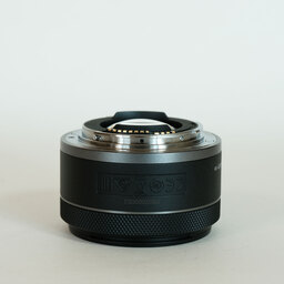 Canon RF16mm F2.8 STM