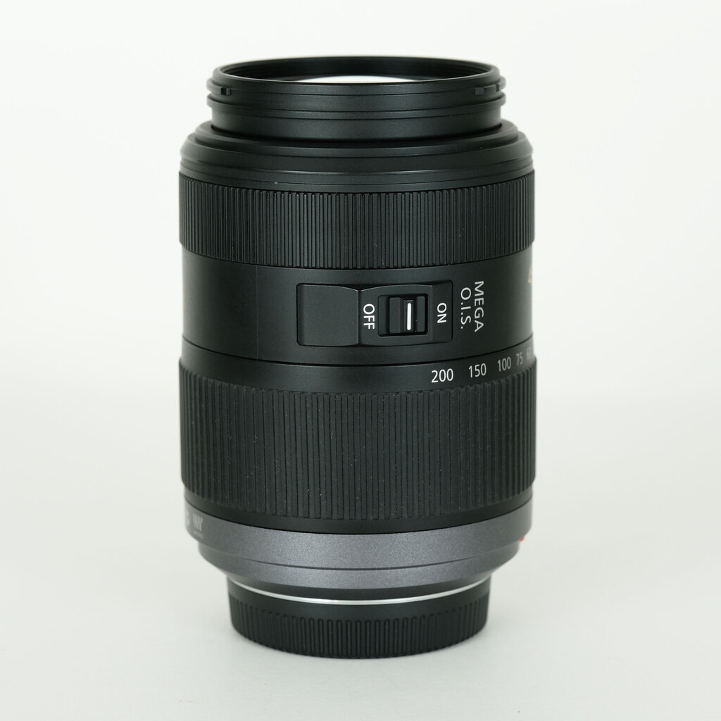 Panasonic LUMIX G VARIO 45-200mm F4.0-F5.6 MEGA O.I.S. H-FS045200