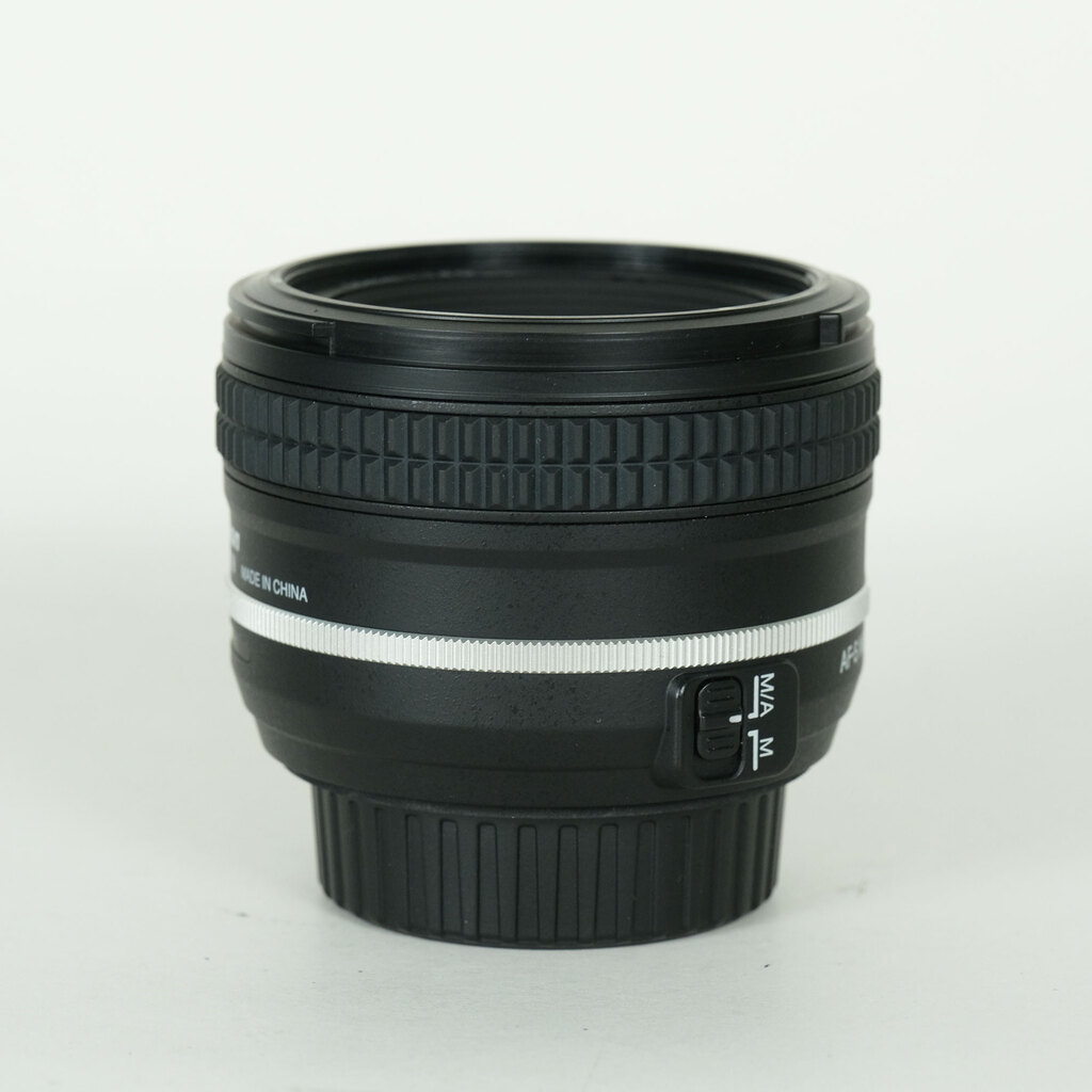Nikon AF-S NIKKOR 50mm F1.8G�iSpecial Edition�j