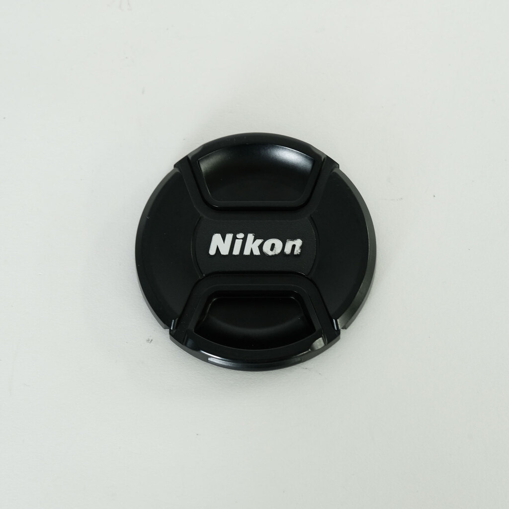 Nikon AF-S VR Zoom-Nikkor 24-120mm F3.5-5.6G IF-ED