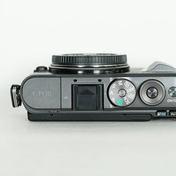 OLYMPUS PEN E-PL10