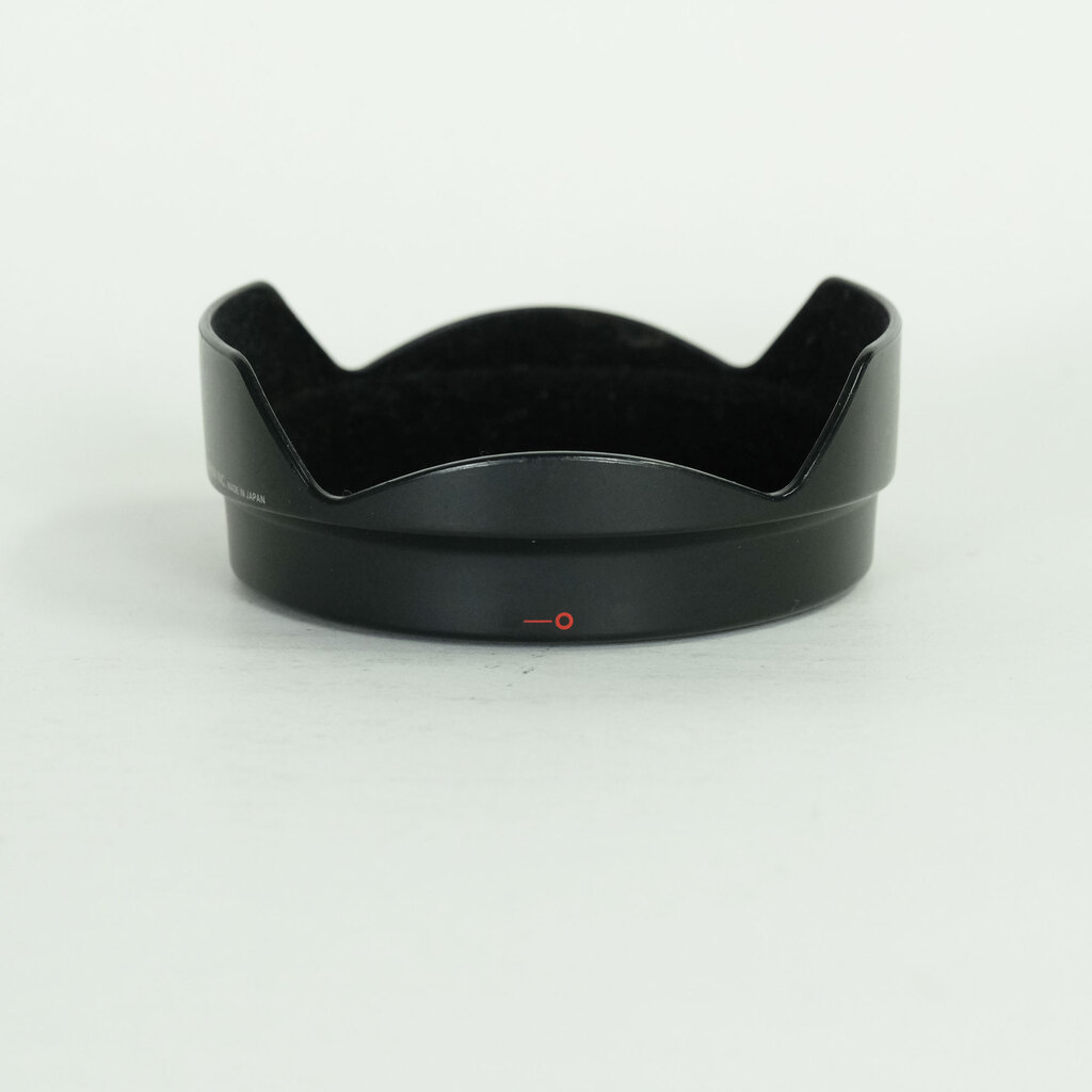 Canon EF20-35mm F3.5-4.5 USM Canon EF20-35mm F3.5-4.5 USM