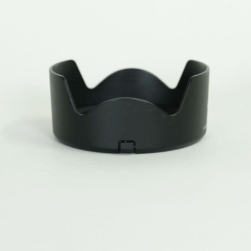 Canon EF-S18-135mm F3.5-5.6 IS USM