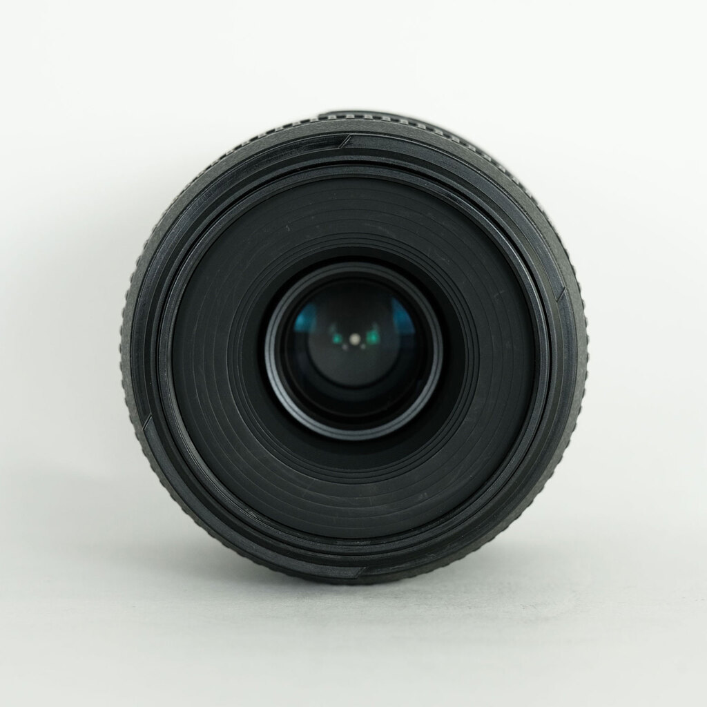 Nikon AF-S DX Micro NIKKOR 40mm f/2.8G