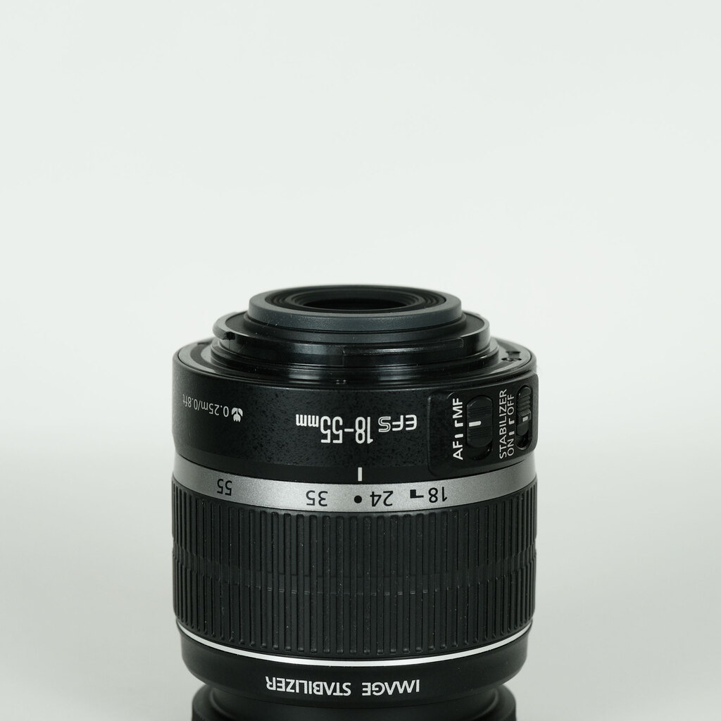 Canon EF-S18-55mm F3.5-5.6 IS