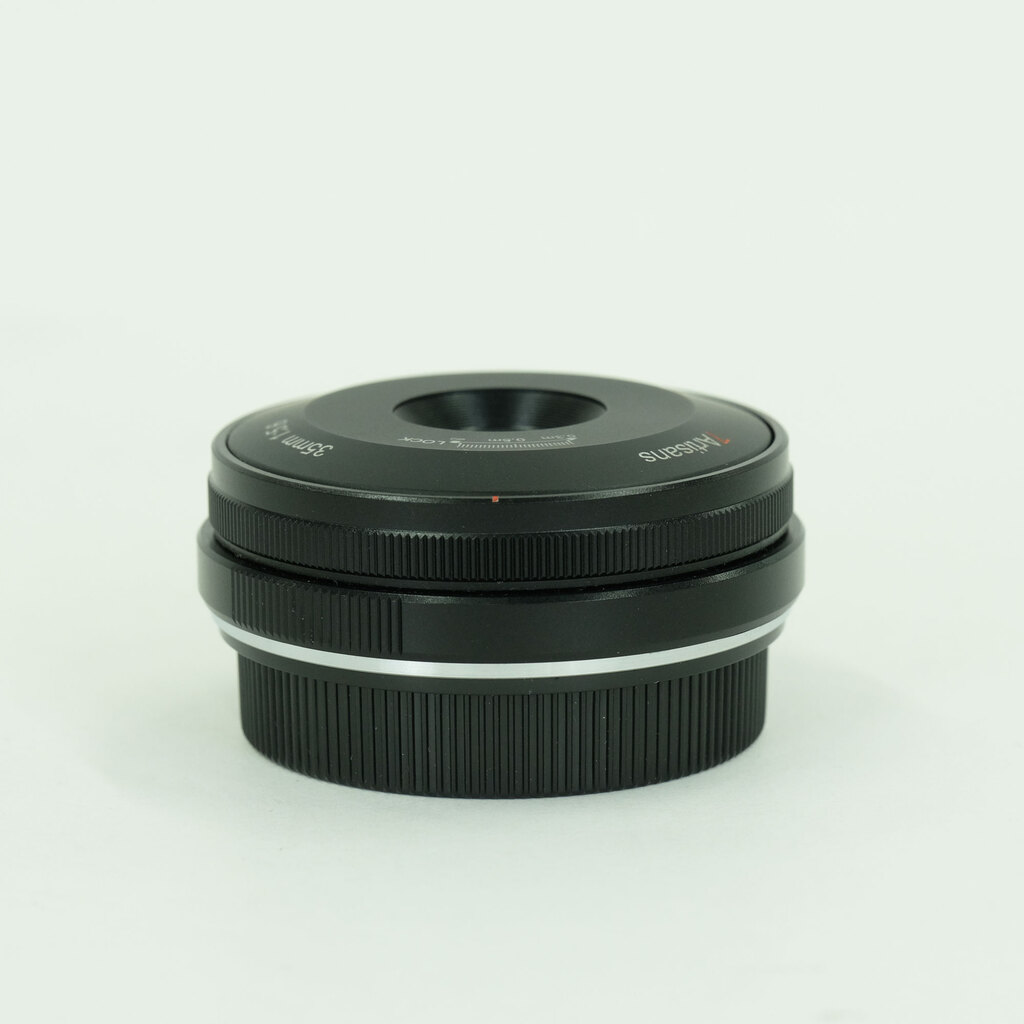 七工匠 7Artisans 35mm F5.6 (ライカSL/TL用) ブラック 七工匠 7Artisans 35mm F5.6 (ライカSL/TL用) ブラック