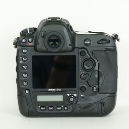 Nikon D4S