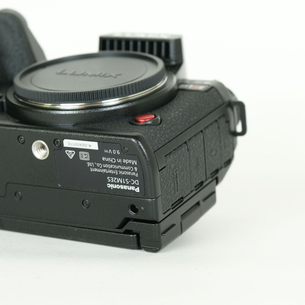 Panasonic LUMIX DC-S1M2ES ボディ