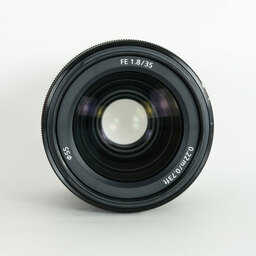 SONY FE 35mm F1.8 SEL35F18F