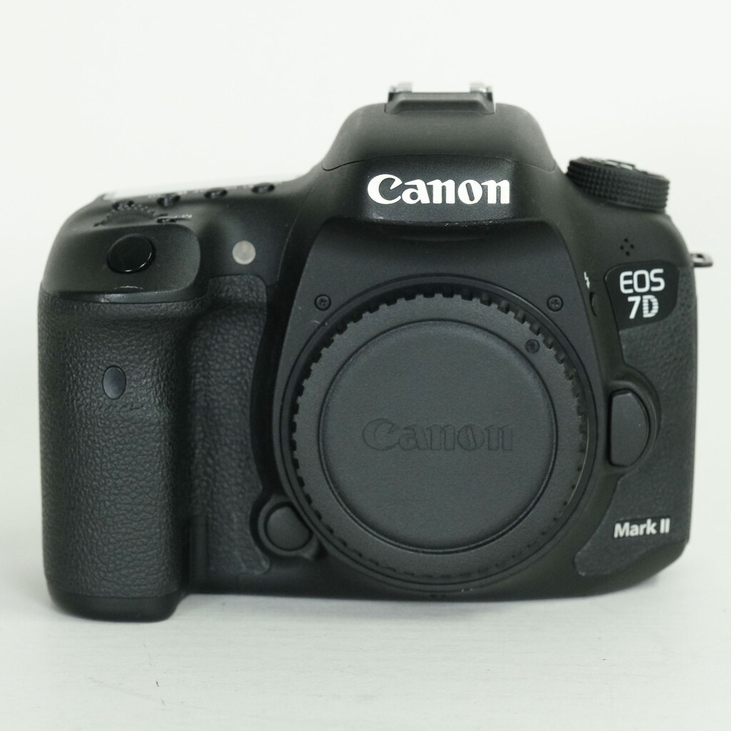 Canon EOS 7D Mark II