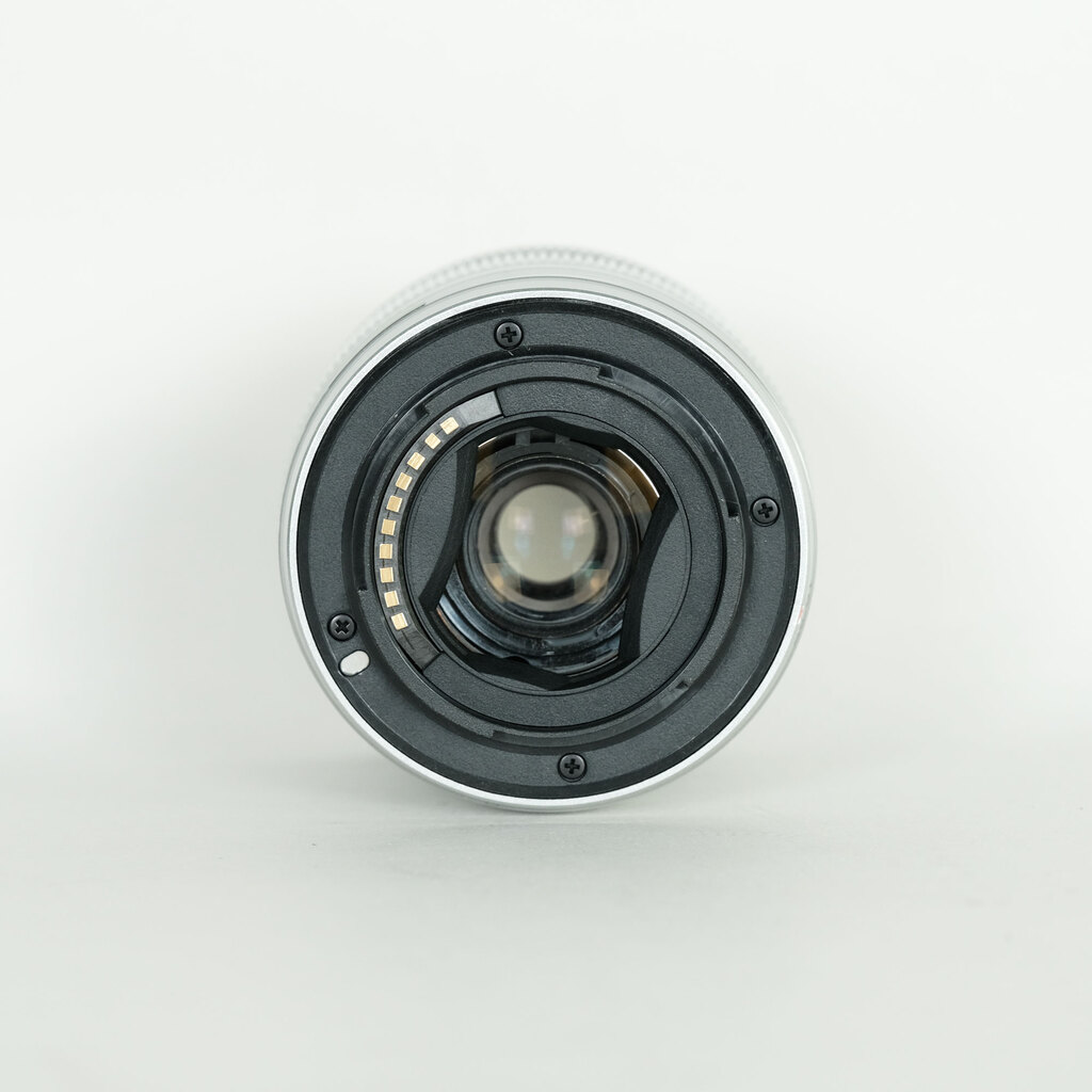 FUJIFILM フジノン XC16-50mm F3.5-5.6 OIS シルバー