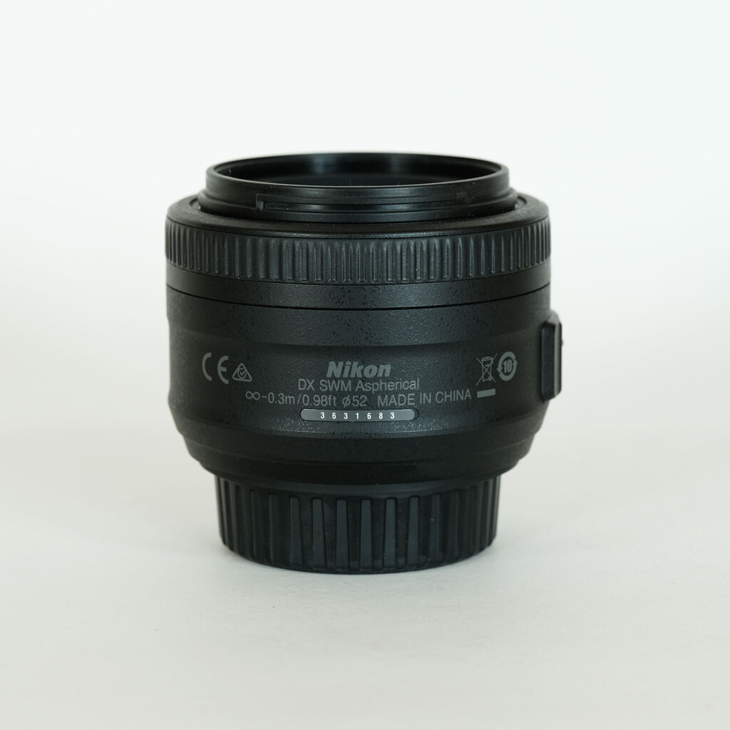 Nikon AF-S DX NIKKOR 35mm f/1.8G