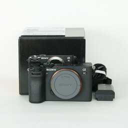 SONY α7C II(ILCE-7CM2) SONY α7C II(ILCE-7CM2)