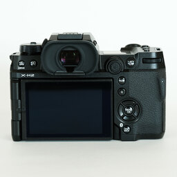 FUJIFILM X-H2