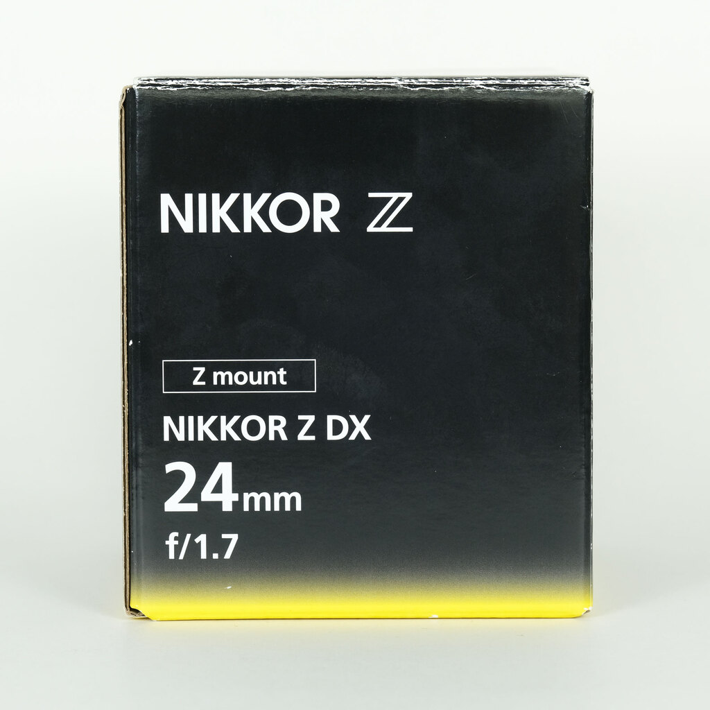 Nikon NIKKOR Z DX 24mm f/1.7 Nikon NIKKOR Z DX 24mm f/1.7