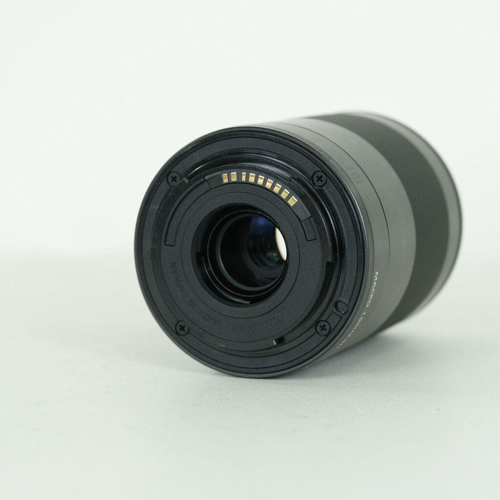 Canon EF-M55-200mm F4.5-6.3 IS STM