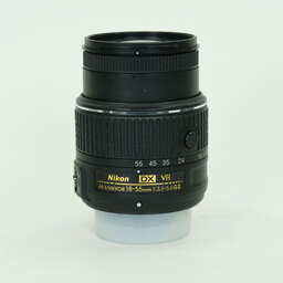 Nikon AF-S DX NIKKOR 18-55mm f3.5-5.6G VR II Nikon AF-S DX NIKKOR 18-55mm f3.5-5.6G VR II