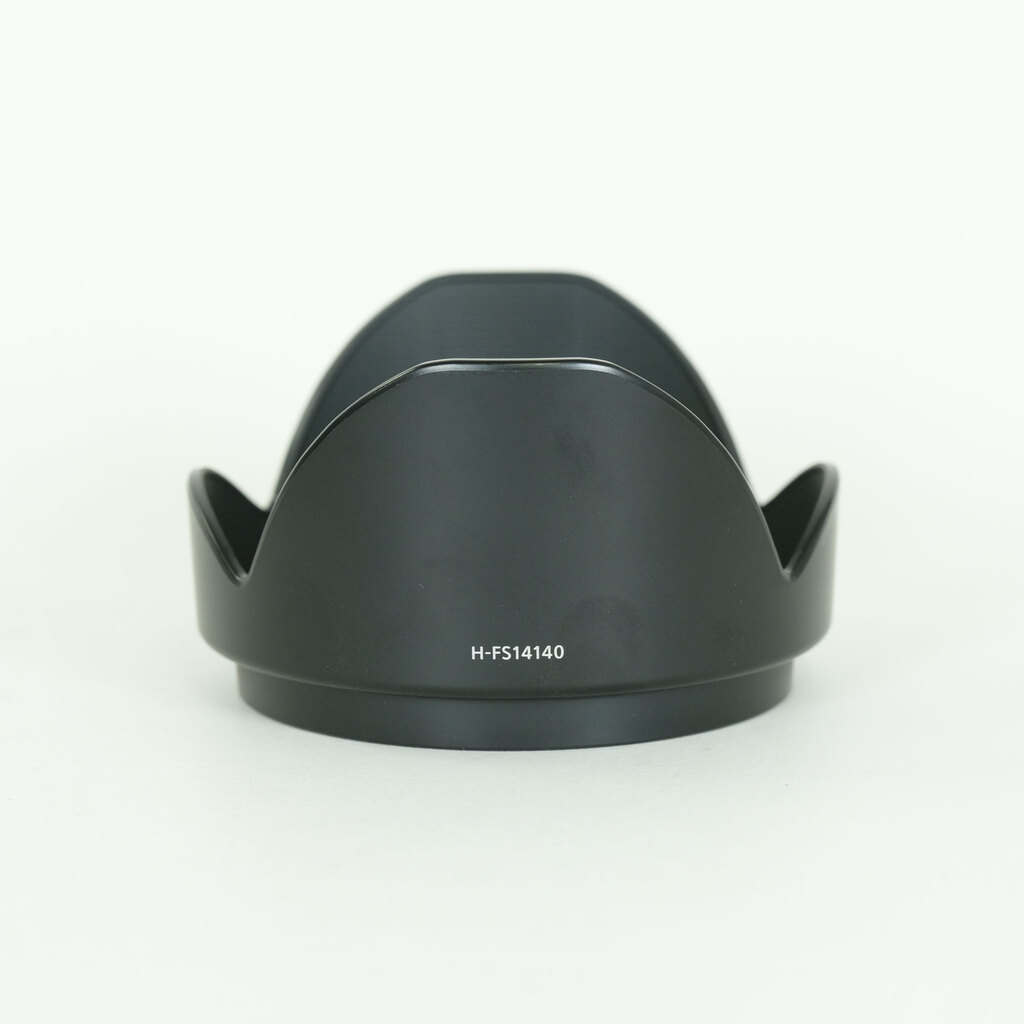 Panasonic LUMIX G VARIO 14-140mm / F3.5-5.6 II ASPH. / POWER O.I.S Panasonic LUMIX G VARIO 14-140mm / F3.5-5.6 II ASPH. / POWER O.I.S