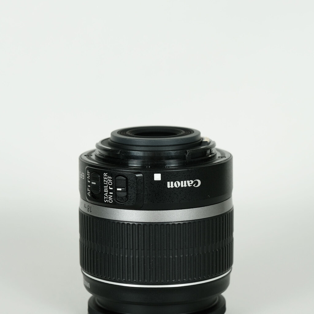 Canon EF-S18-55mm F3.5-5.6 IS