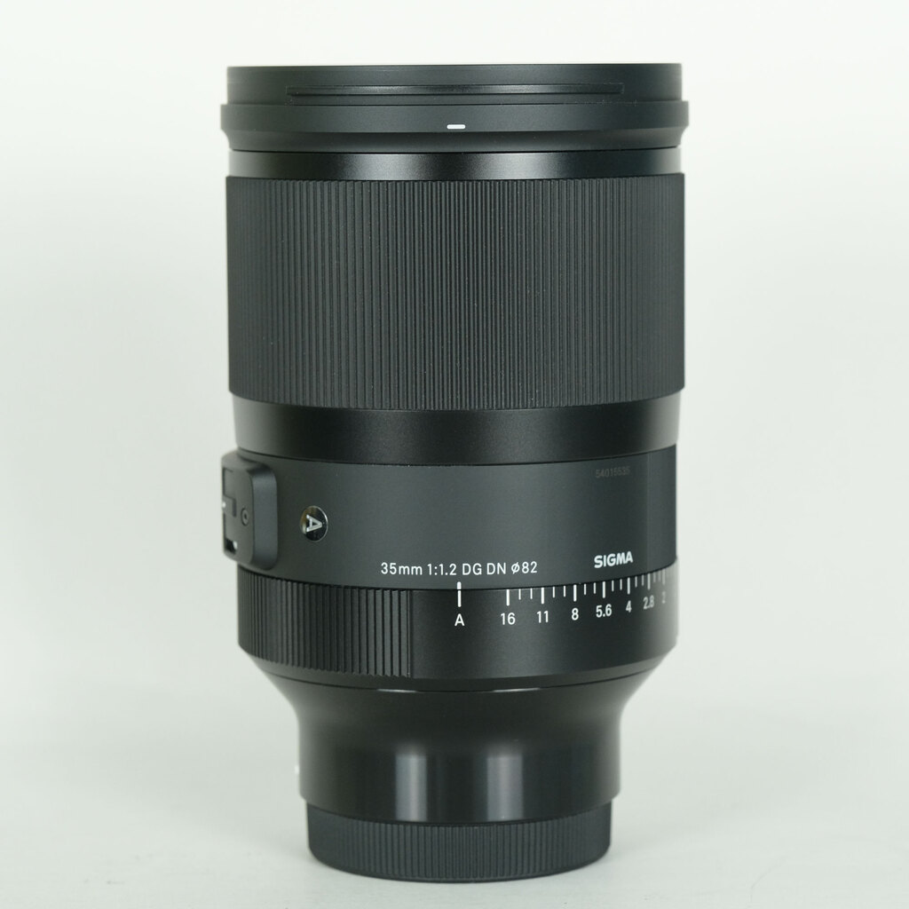 SIGMA 35mm F1.2 DG DN｜Art [ソニーE用]の出品 | ONE SCENE（ワンシーン）