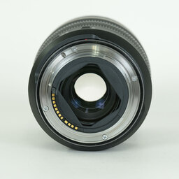 Canon RF24-70mm F2.8 L IS USM Canon RF24-70mm F2.8 L IS USM