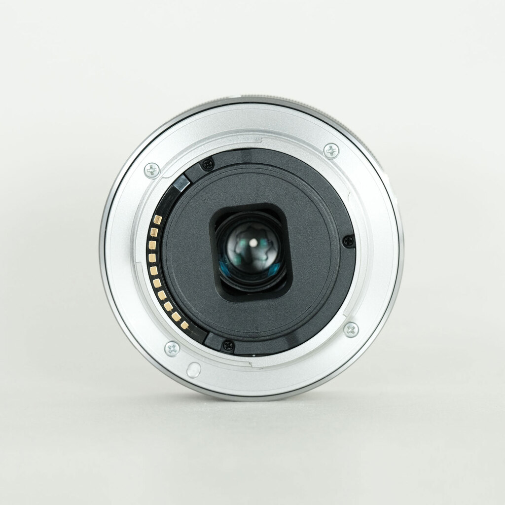 SONY E 16mm F2.8 SEL16F28
