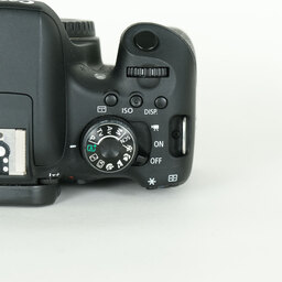 Canon EOS Kiss X8i