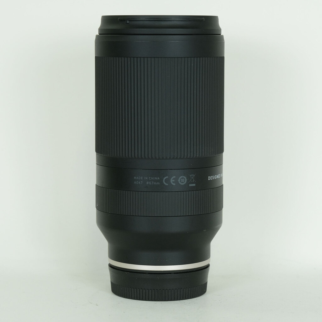 TAMRON 70-300mm F/4.5-6.3 Di III RXD (Model A047) [ソニーE用]
