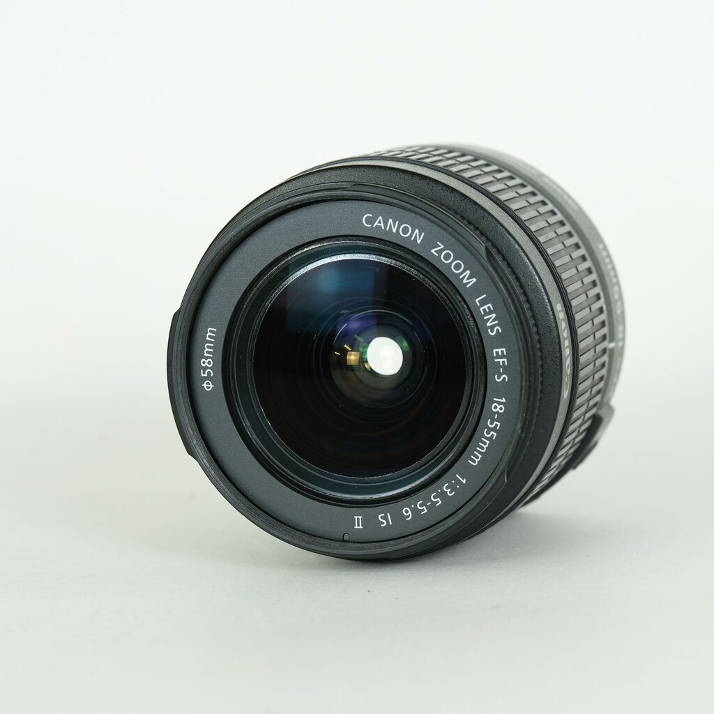 Canon EF-S18-55mm F3.5-5.6 IS II