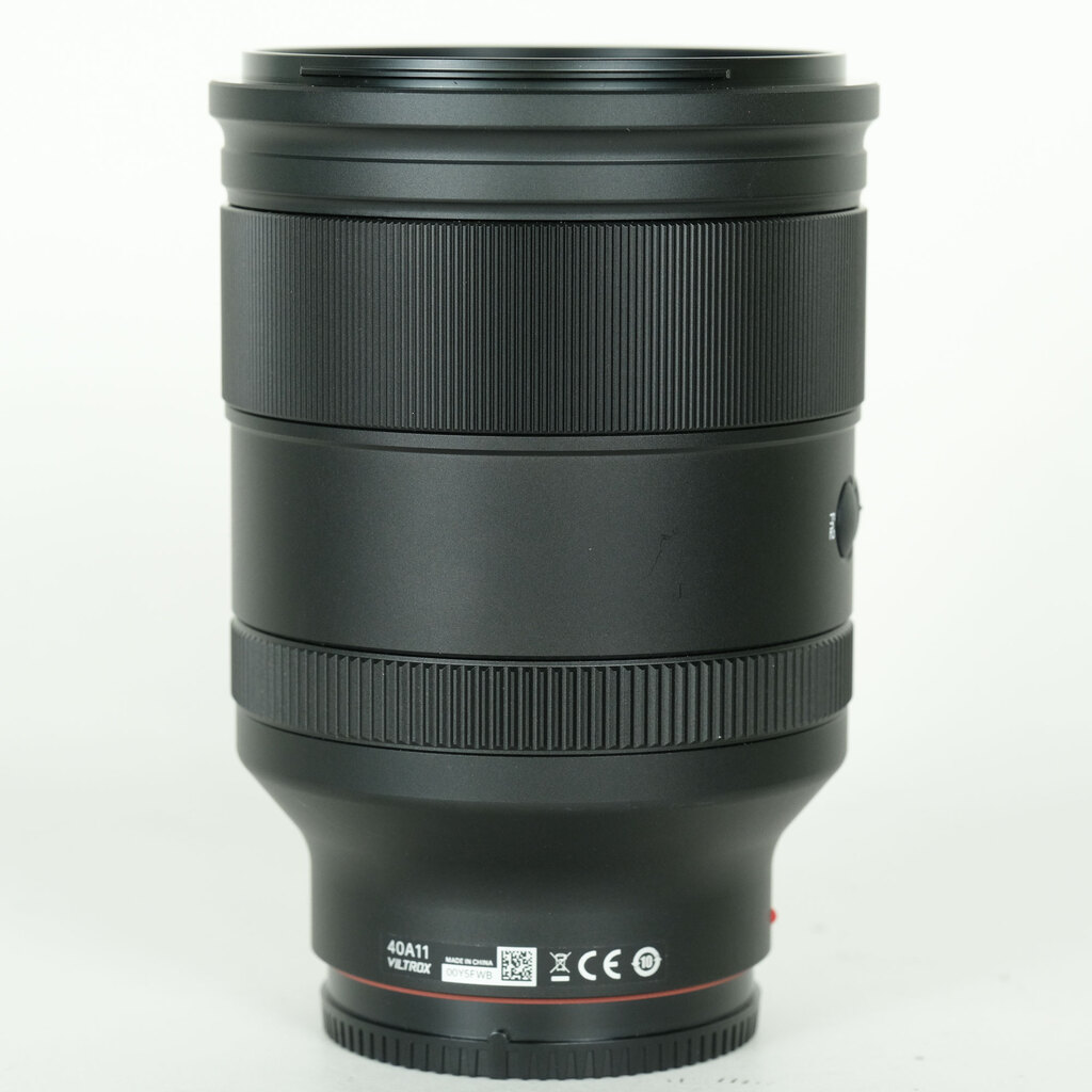 VILTROX AF 35mm F1.2 LAB [ソニーE用]の出品 | ONE SCENE（ワンシーン）