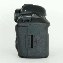 Canon EOS 5D Mark IV