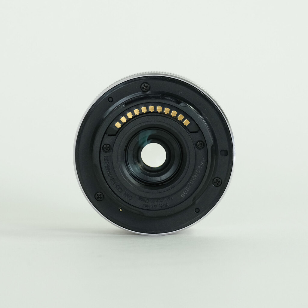 Panasonic LUMIX G VARIO 12-32mm / F3.5-5.6 ASPH. / MEGA O.I.S.