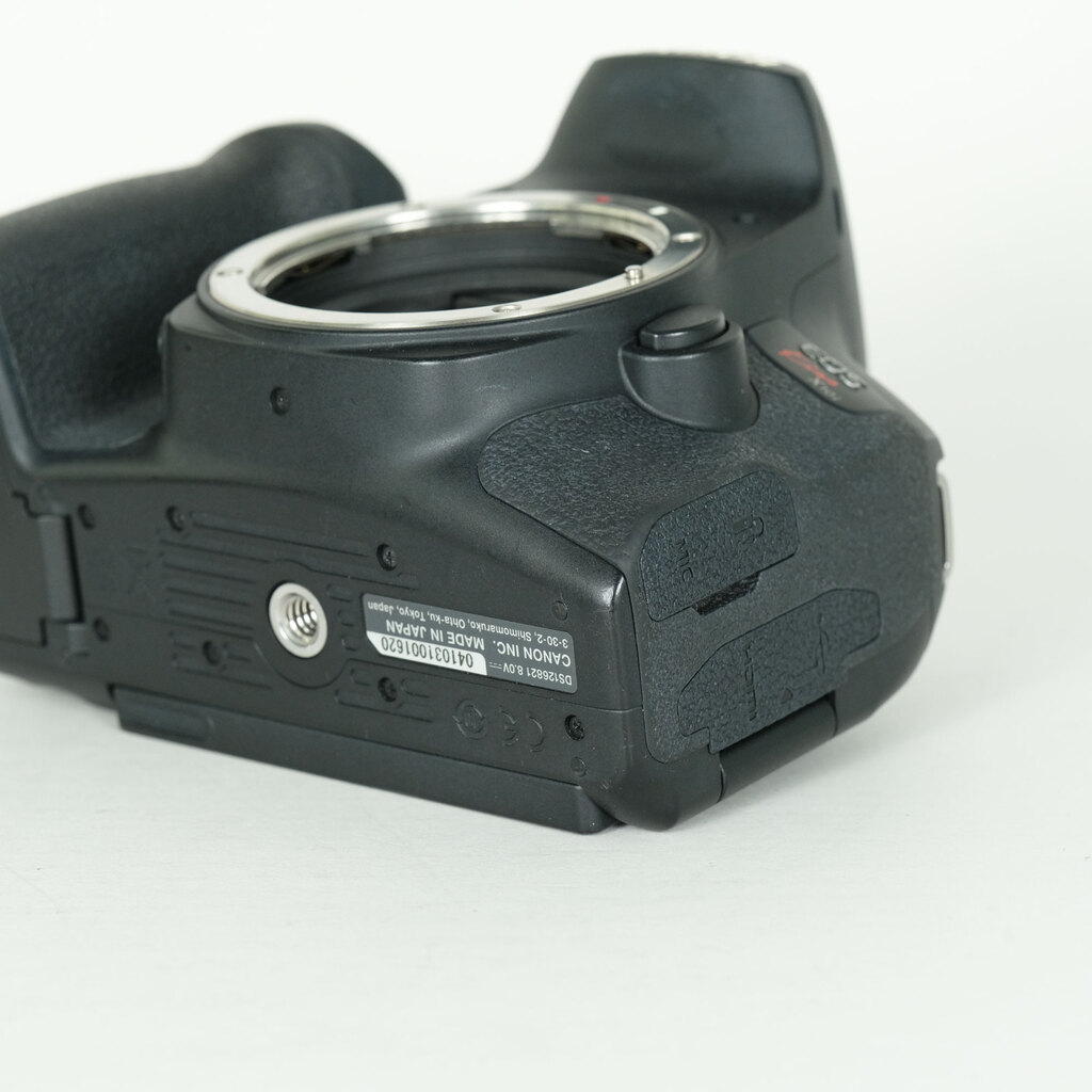 Canon EOS Kiss X10iの出品 | ONE SCENE（ワンシーン）