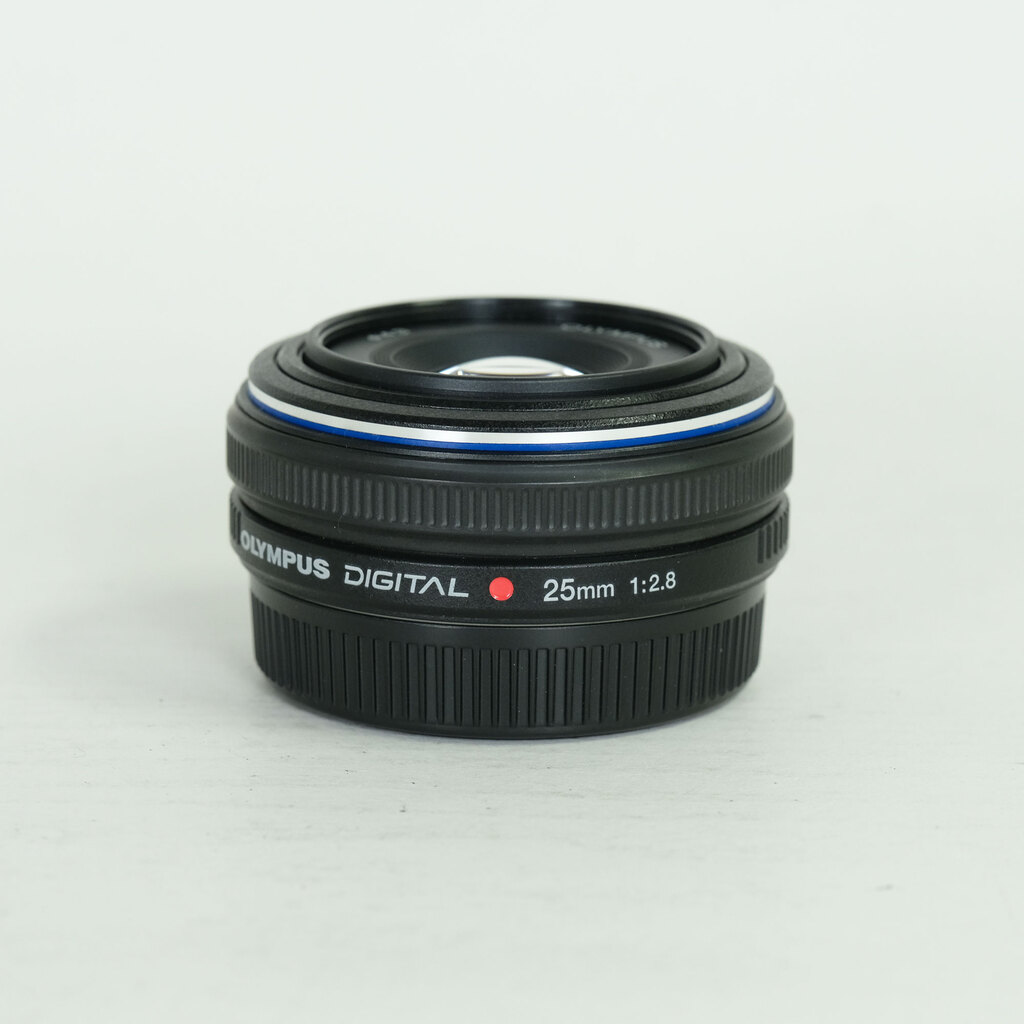 OLYMPUS ZUIKO DIGITAL 25mm F2.8